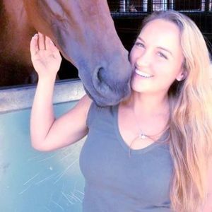 Meet your Posher, Catheryne